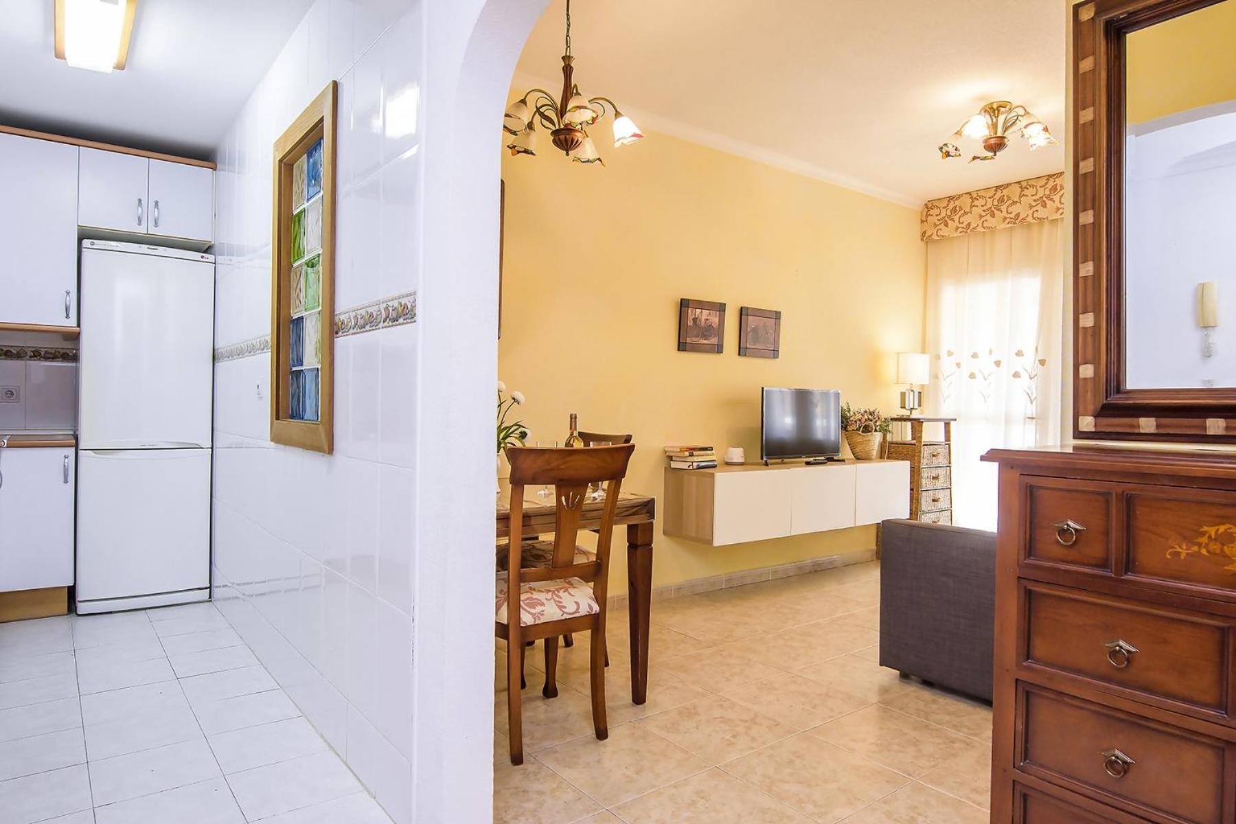 Aguilas Delicias Piscina Wifi Ac Parking Gratis Exterior photo